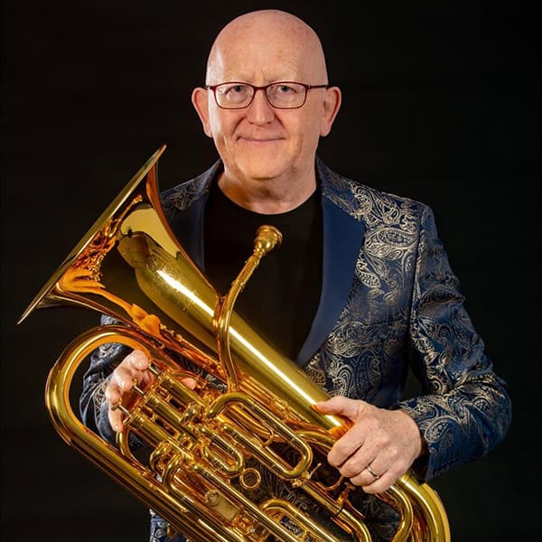 Steven Mead